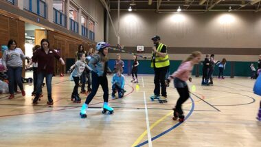 Roller Skate Games Limbo and Cone Challenge